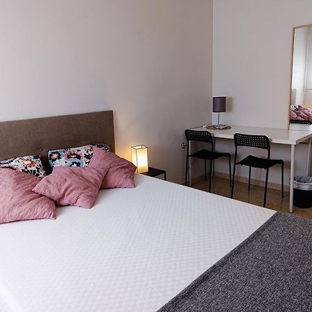 Habitacion Doble Alameda Centro Macarena إشبيلية المظهر الخارجي الصورة